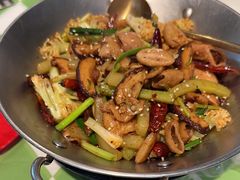 -渔语鱼酸菜鱼新川菜(来福士店)