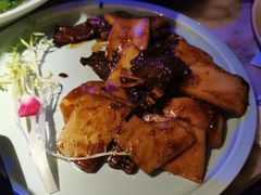 黑椒牛仔骨炒年糕-绿茶餐厅(乐峰广场店)