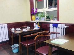 -公寓家常菜馆(海军博物馆店)