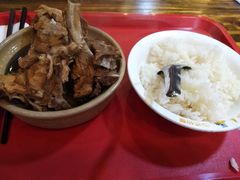 -万和春排骨砂锅米饭(湖北路店)