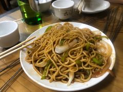 -亨利烧烤(理想山店)