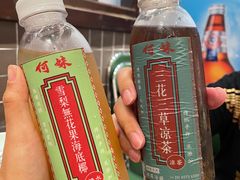 -何妹湿辣牛肉·粤式烧烤砂煲(桂雅路店)