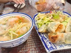 -长人馄饨铺(解放街店)
