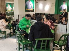 -费大厨辣椒炒肉(太平老街店)