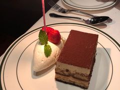 -Wolfgang’s Steakhouse 沃夫冈牛排馆(上海白玉兰广场店)