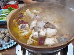 -威邵鸡煲(西华路总店)