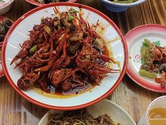 -冶建镜子·老南昌大排档·江西虾王(总店)