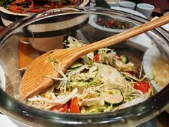 -金牌老碗时尚陕菜(王府井百货店)