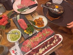 -炼火烤肉店