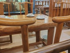 -东来菜馆•手抓海鲜家常菜•海鲜锅贴