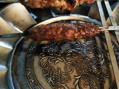 -烤肉小伙烤肉店