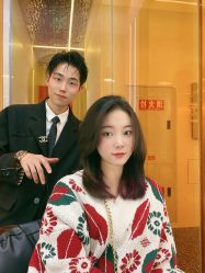 点击看大图 -CE·专业蛋白•羽毛接发·潮色烫染品牌店