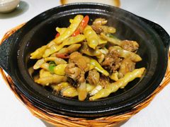 黄金豆焖鸡-老家信阳菜(北京路店)