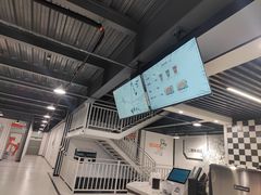 -极限PLAY运动娱乐新世界·团建派对潮玩休闲馆·室内蹦极高空游乐园