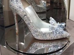 -JIMMY CHOO(恒隆广场店)