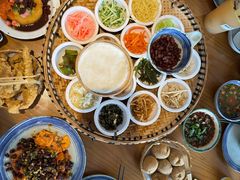 -包整·丝娃娃(一览甲秀楼风景店)