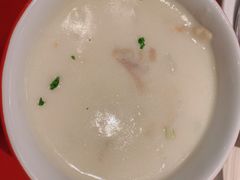 -必胜客(上海新南方商城PH店)