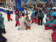 -长沙湘江冰雪世界