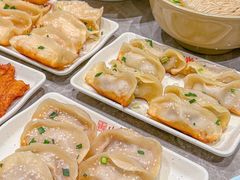 -小姜锅贴(凤凰街店)