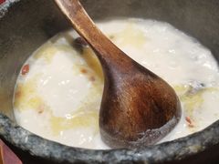 墨脱石锅鸡-敏珠拉姆藏餐·南京厨房(富春江东街店)