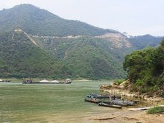 -羚羊峡古栈道森林公园