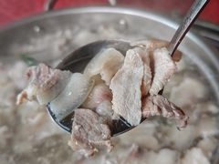 -香猪美食(洛香店)