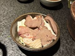 -三出山火锅(南京万象天地店)