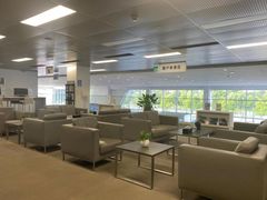 -上海冠松华奥奥迪4S店(张江店)