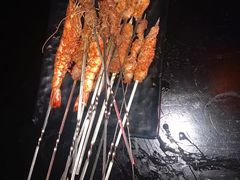 -夜火烤摊·东北烧烤酒场·老杨小黄鱼