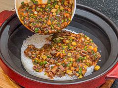 -品海楼·大连海胆锅贴馆(东港店)