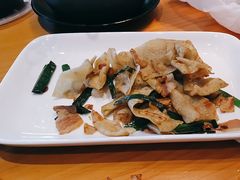 -莲餐厅·湖北菜·潜江小龙虾店(愚园路店)