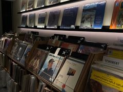 -黑胶星球(华发中城商都店)