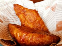 牛角包-YUE·6·西式融合餐厅(外滩六号店)