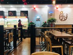 大堂-杨国福麻辣烫(联合大学店)