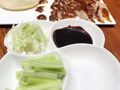 -忆江南·临江鱼馆