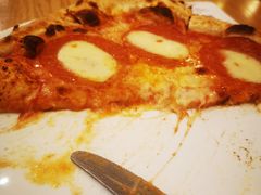 -城市大道红炉披萨烘焙坊