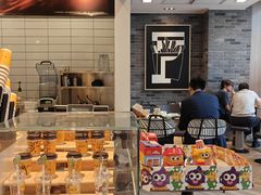 -麦当劳(虹口星荟中心店)