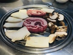 -韩聚屋韩国烤肉餐厅(新北万达店)