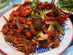 -乡土黄·鲜牛肉火锅·小龙虾(兴业街店)