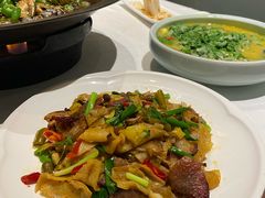 -江城小馆陕南妈妈菜·全球旅行餐厅(钟楼店)