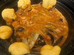 -巧婆婆特色东北菜·铁锅炖