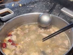 -一席地·本地鸡窝·杭帮鸡火锅(萧山银隆百货店)