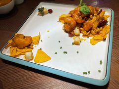 -映水芙蓉(长宁来福士店)