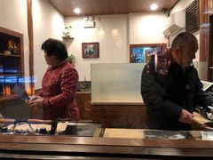 大堂-舌尖葱包烩