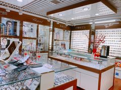 -华彬眼镜专业渐进配镜(潘家园店)