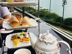 -杭州千岛湖皇冠假日酒店大堂吧
