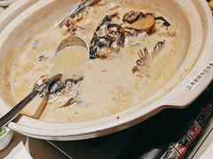 大砂锅炖鱼头-丹江渔村(望京店)