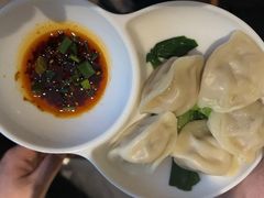 -金色印象·4K影院式足体养生(杨家坪西郊店)