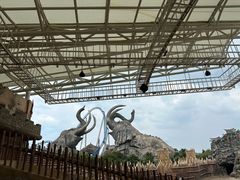 -七彩云南欢乐世界