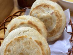 -闫家驴肉火烧(五四店)